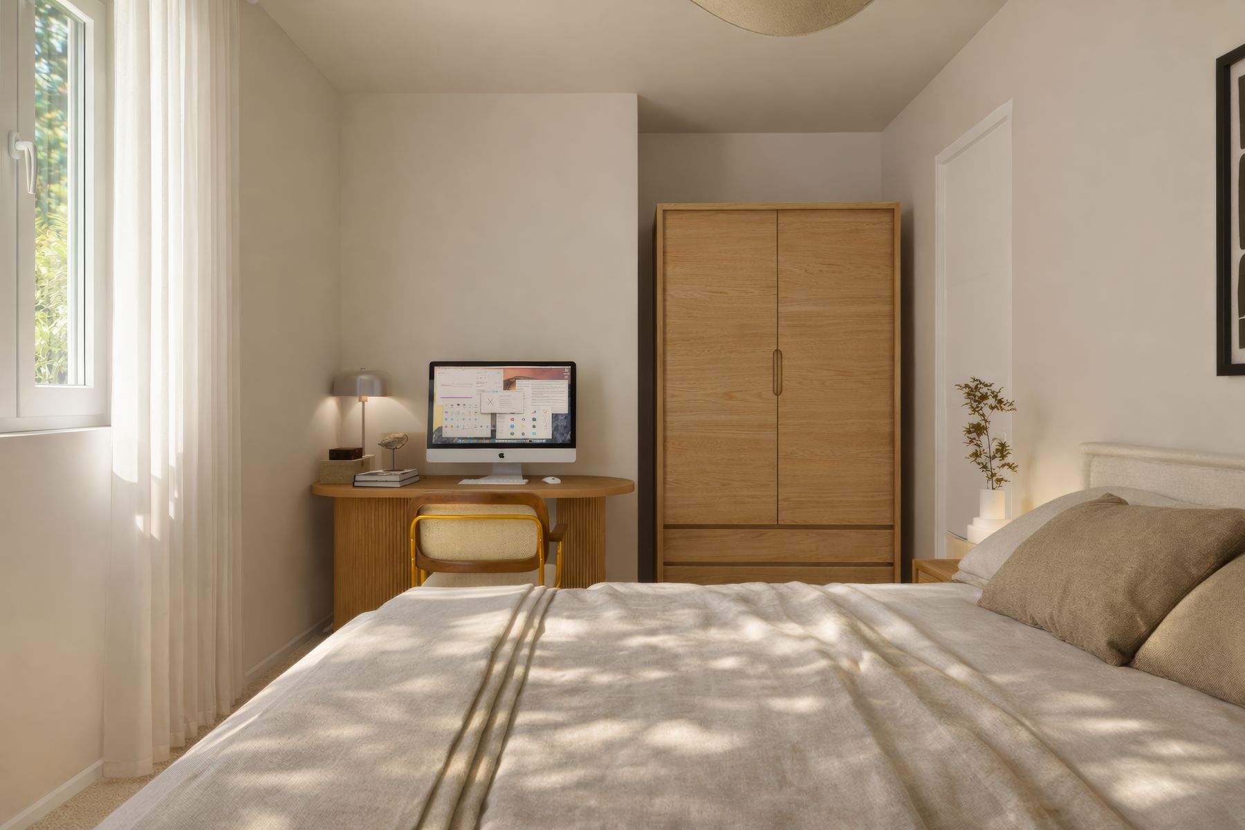 Chambre avec bureau