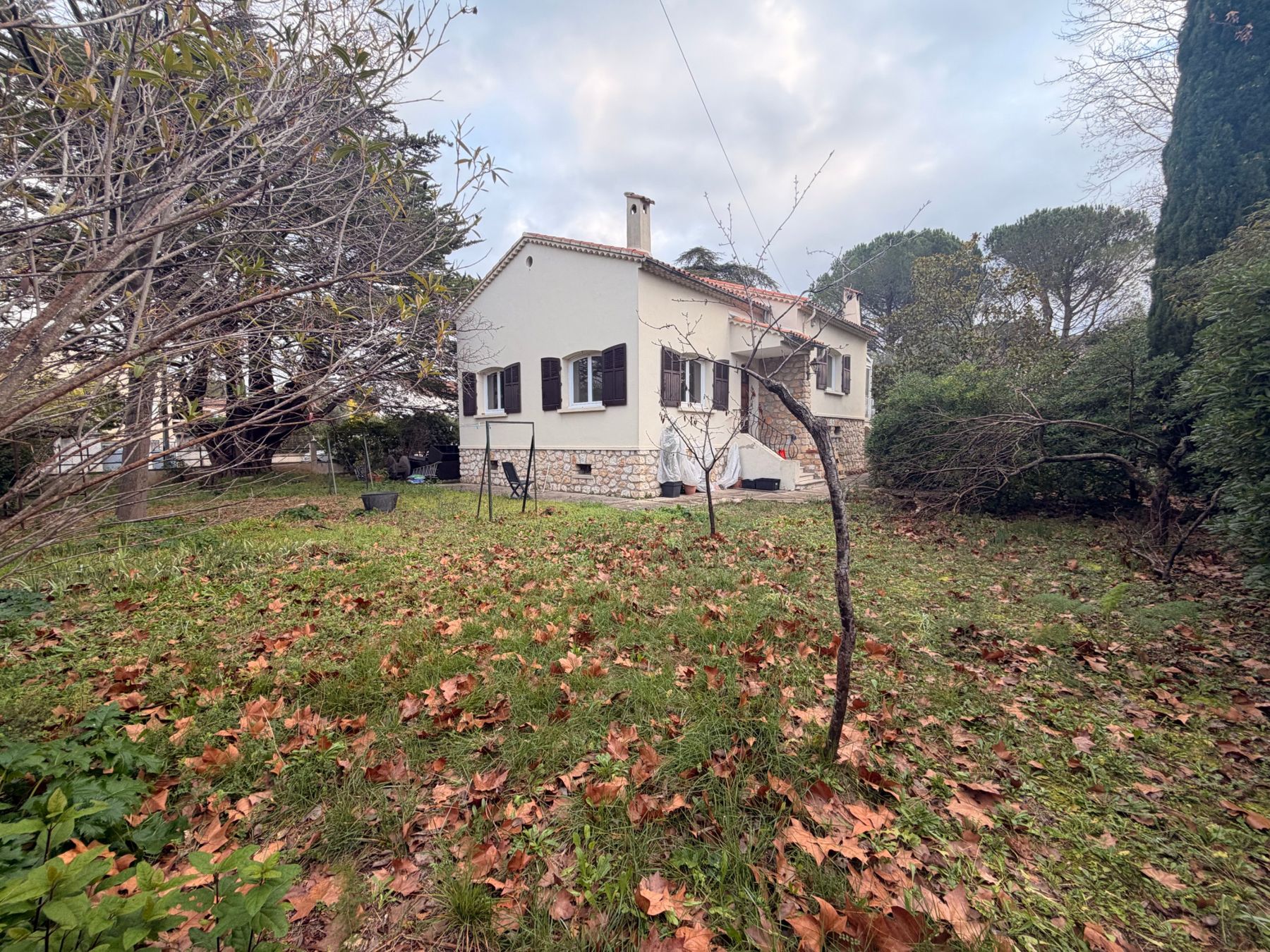 Le jardin et la maison avant le projet
